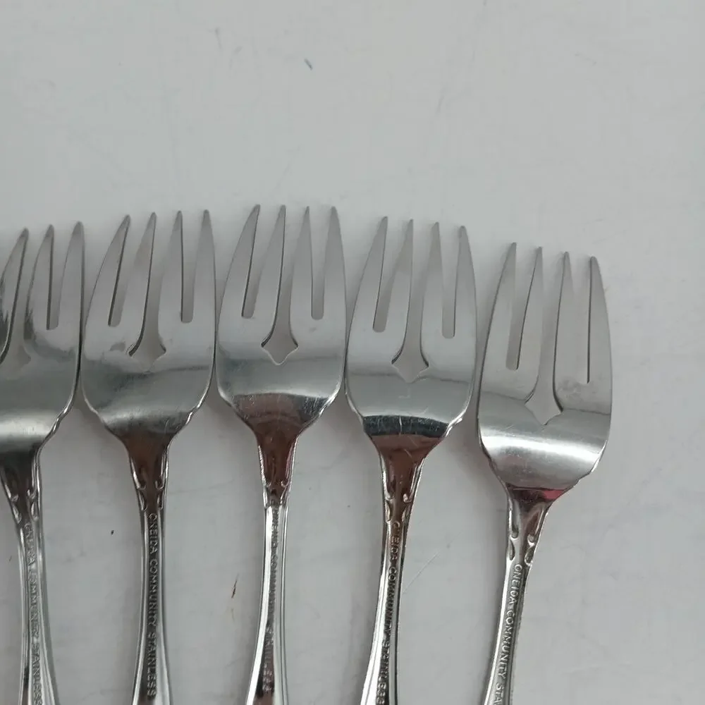 8X SF Oneida Community CHATELAINE Salad Forks Stainless Betty Crocker